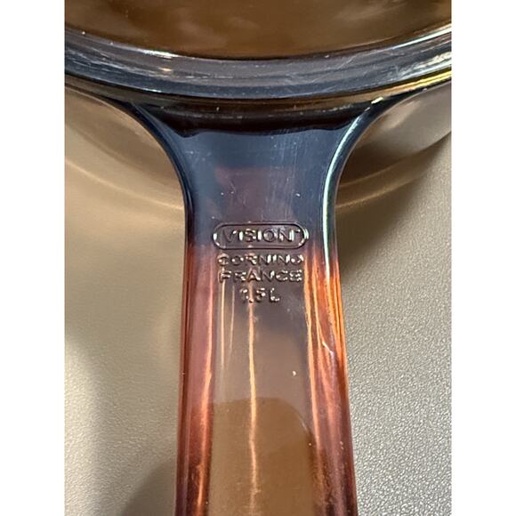 Vision Corning Ware 1.5L Saucepan Pot USA with Pyrex Lid V1.5C Used See Pics - Picture 2 of 9